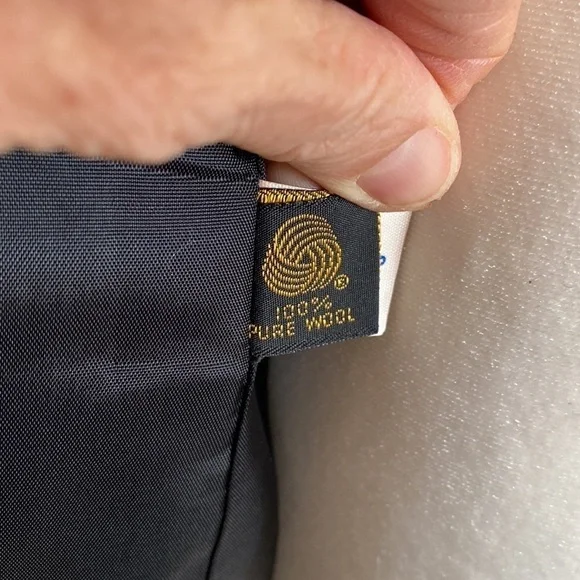 Evan Picone Black Blazer - Picture 6 of 9